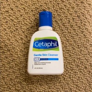 Cetaphil gentle skin cleanser- 4 oz